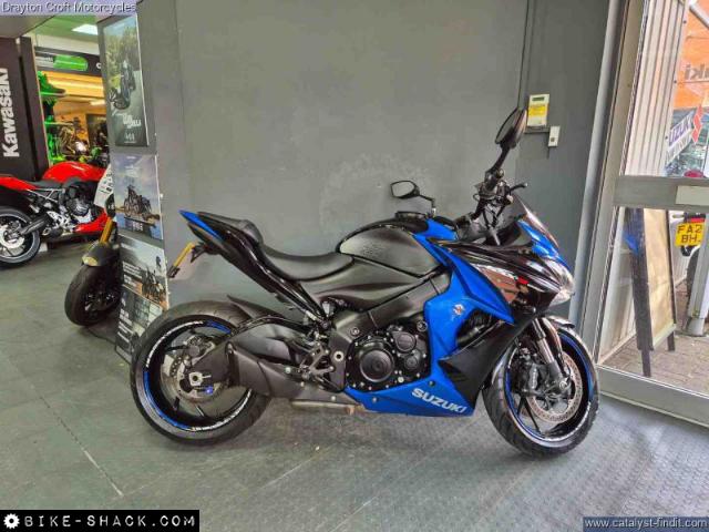 Suzuki GSX-S1000 2021 motorcycle