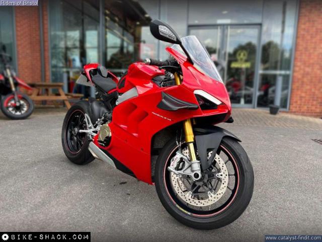 Ducati Panigale V4S 1100 2018 motorcycle