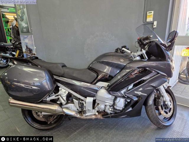Yamaha FJR1300 2015 motorcycle