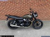 Triumph Street Twin 900 2022 motorcycle #2
