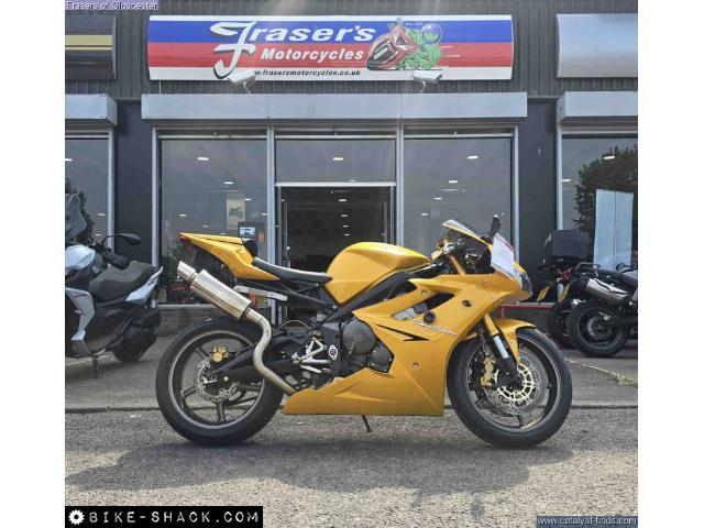 Triumph Daytona 675 2006 motorcycle
