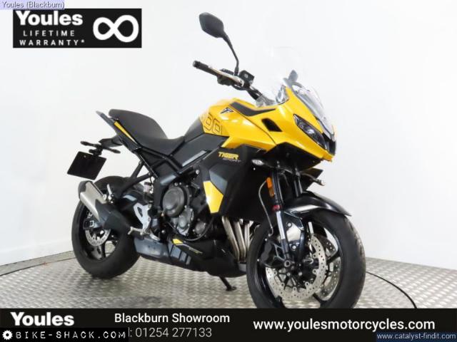 Triumph Tiger 800 2025 motorcycle