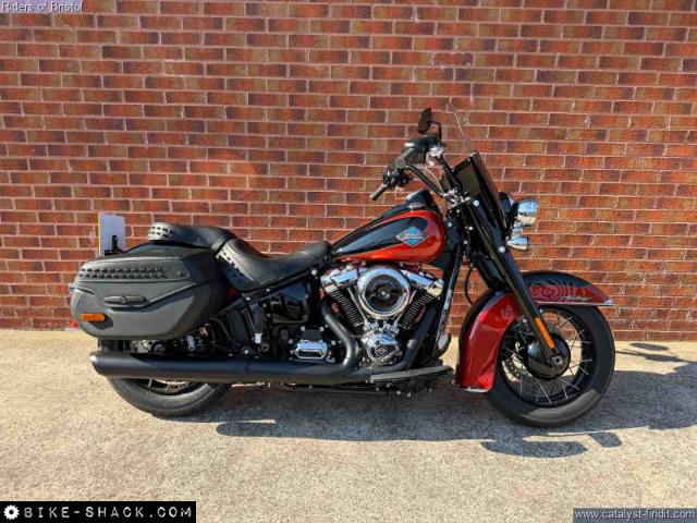 Harley-Davidson FLHC 1923 Heritage Classic 2026 motorcycle