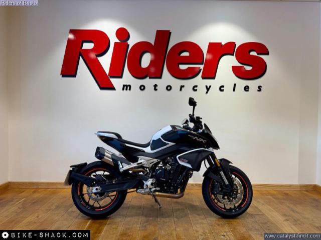CF Moto NK 800 2025 motorcycle