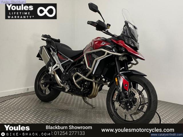 Triumph Tiger 900 2025 motorcycle