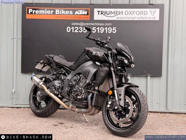 Yamaha MT-10 2023 motorcycle