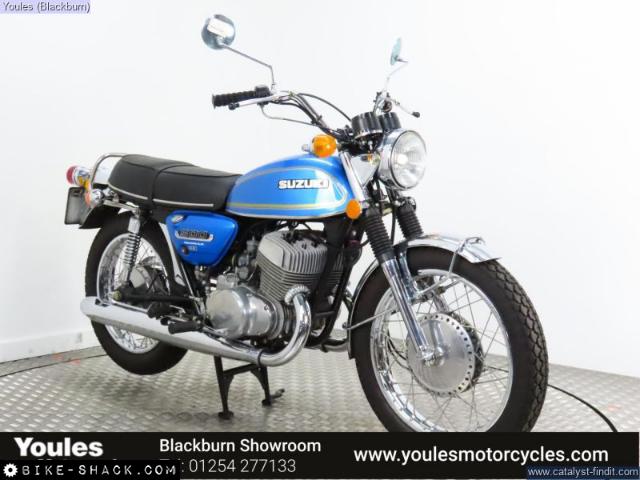 Suzuki T500 Titan 1999 motorcycle