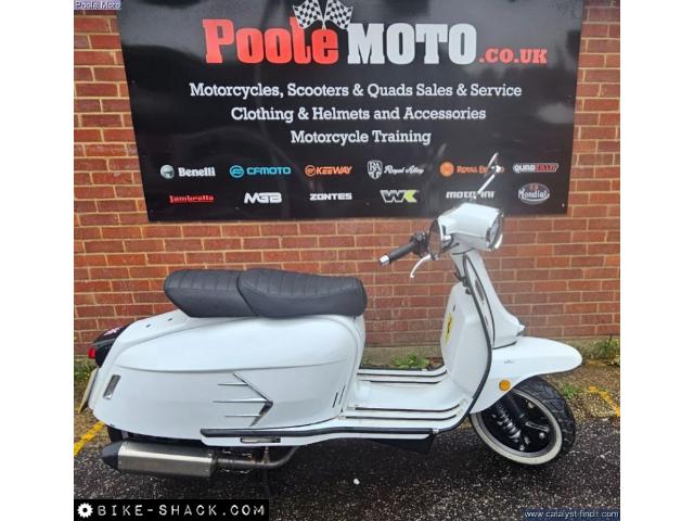 Royal Alloy GP200 2020 motorcycle