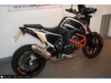 KTM 690 Duke 2016 motorcycle #4