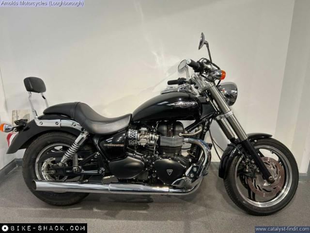 Triumph Speedmaster 865 2010 motorcycle