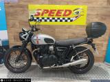 Triumph Street Twin 900 2017 motorcycle #4