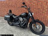 Harley-Davidson FXBB Street Bob 1745 2018 motorcycle #2