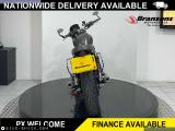 Triumph Street Twin 900 2020 motorcycle #3