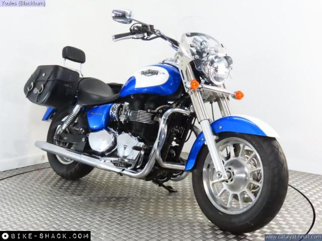 Triumph America 865 2011 motorcycle