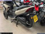 Yamaha MW300 Tricity 2022 motorcycle #2
