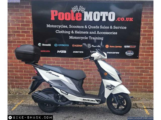 Suzuki UN125 Avenis 2025 motorcycle