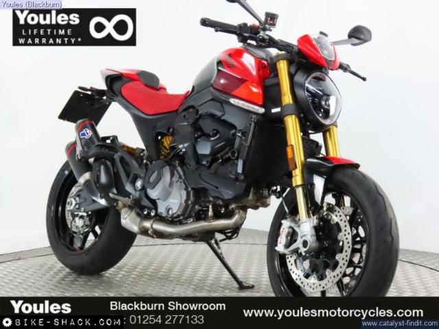 Ducati Monster 937 2023 motorcycle