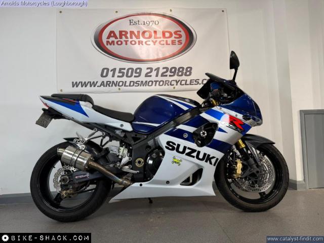 Suzuki GSX-R1000 2004 motorcycle