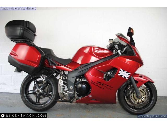 Triumph Sprint ST 1050 2005 motorcycle