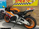 Honda CBR1000RR Fireblade 2015 motorcycle #3