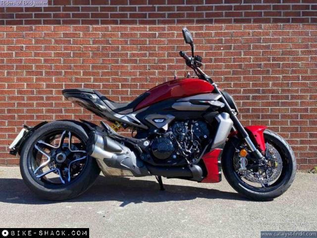 Ducati X-Diavel V4 1200 2026 motorcycle