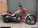 Victory Vegas Jackpot 1700 2013 motorcycle #4