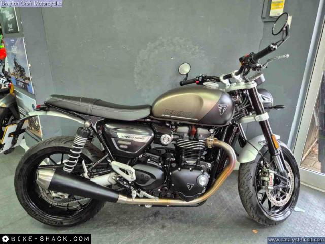 Triumph Speed Twin 1200 2023 motorcycle