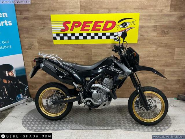 Honda CRF250 2015 motorcycle