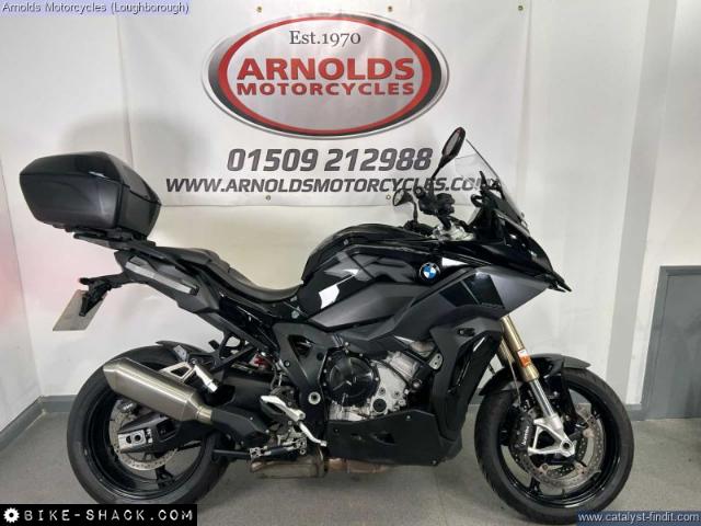 BMW S1000XR 2022 motorcycle