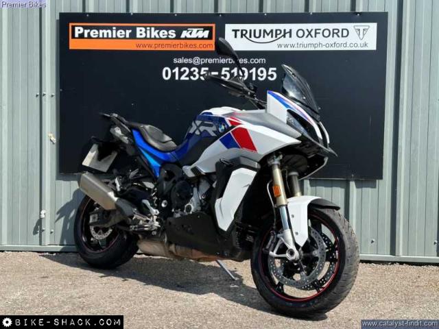 BMW S1000XR 2021 motorcycle