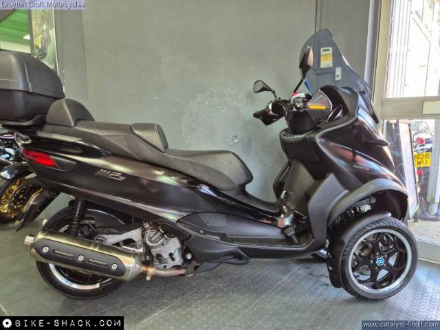 Piaggio MP3-500 2015 motorcycle