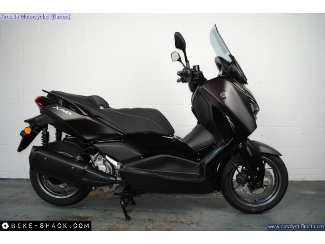 Yamaha YP300 X-Max 2024 motorcycle