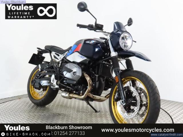 BMW R nineT 2024 motorcycle