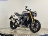 Triumph Speed Triple 1200 2021 motorcycle #1