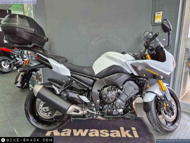 Yamaha FZ8 Fazer 2016 motorcycle