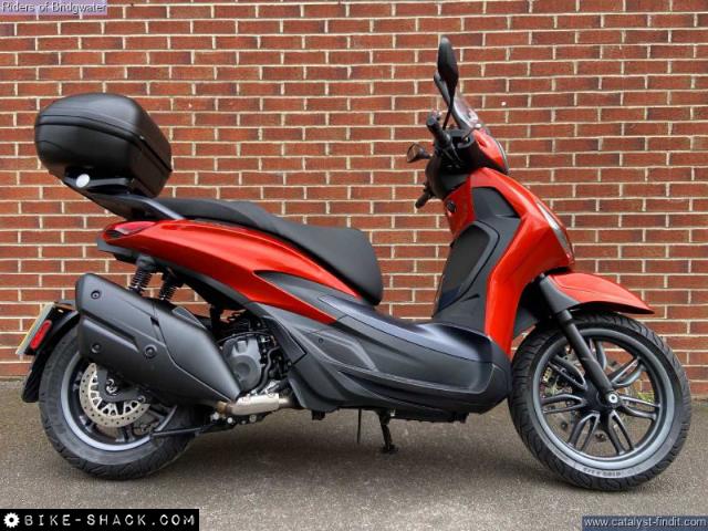 Piaggio Beverly 400 2022 motorcycle