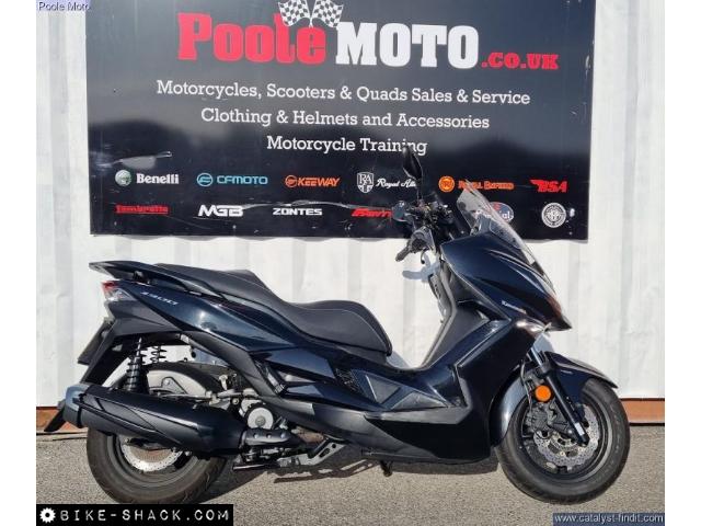 Kawasaki J300 2019 motorcycle