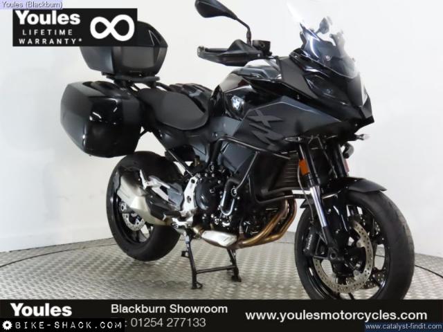 BMW F900XR 2022 motorcycle