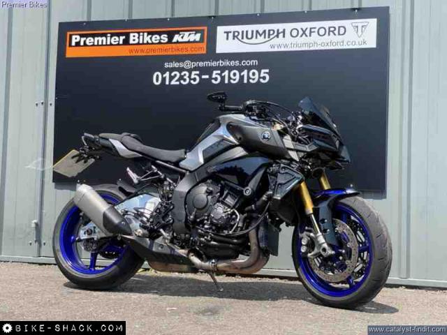 Yamaha MT-10 2017 motorcycle