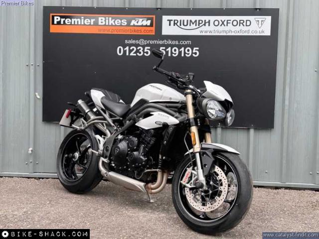 Triumph Speed Triple 1050 2021 motorcycle