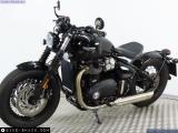 Triumph Bonneville Bobber 1200 2025 motorcycle #3