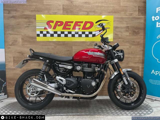 Triumph Speed Twin 1200 2022 motorcycle