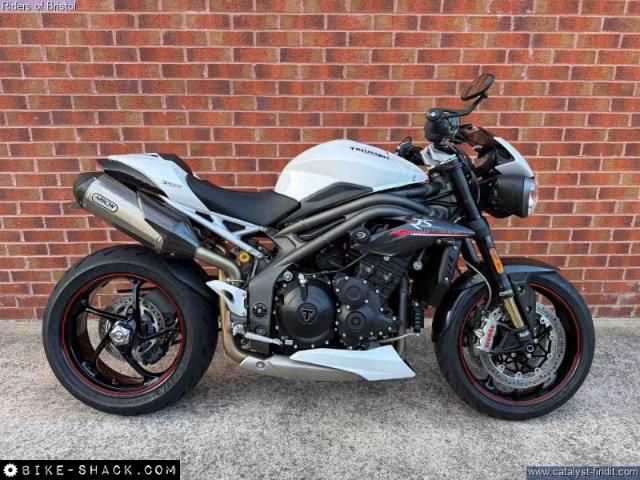 Triumph Speed Triple 1050 2019 motorcycle
