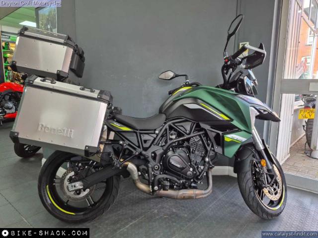 Benelli TRK 702 2024 motorcycle
