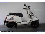 Piaggio Vespa GTS 125 2022 motorcycle #1
