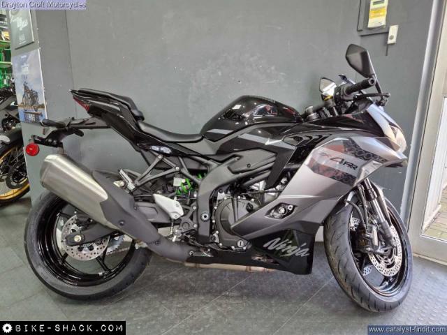 Kawasaki ZX-4RR Ninja 2026 motorcycle