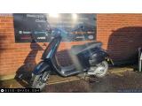 Piaggio Vespa Primavera 125 2025 motorcycle #2