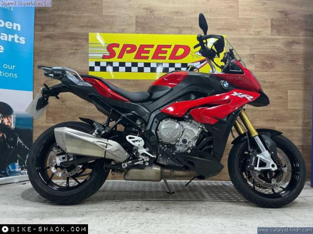 BMW S1000XR 2016 motorcycle