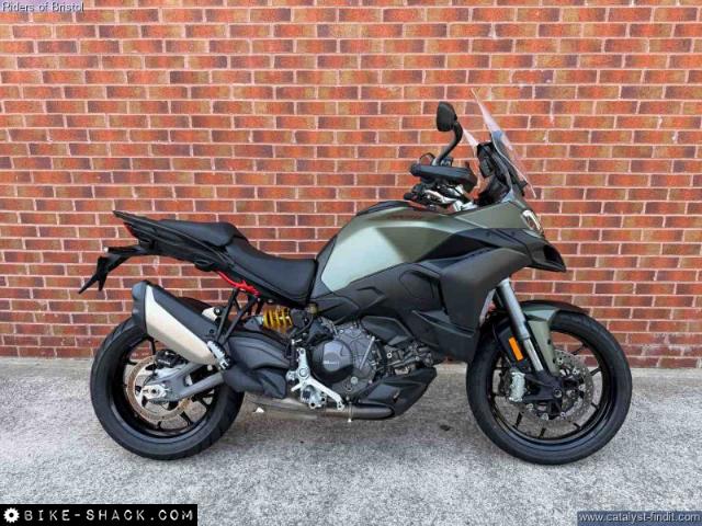 Ducati Multistrada V2 890 2025 motorcycle