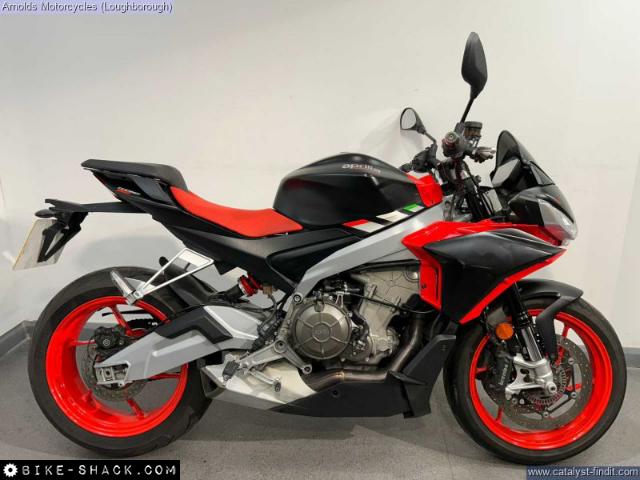 Aprilia Tuono 660 2022 motorcycle